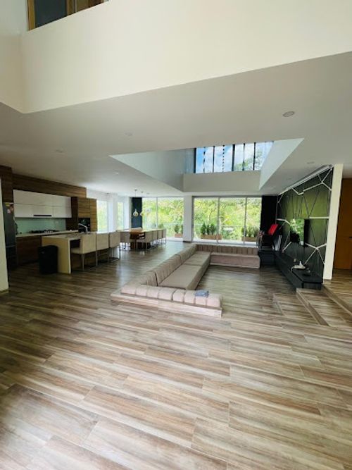 Casa de 5 alcobas en venta en Tribunas Corcega, Pereira, 427 m² · foto 8 de 24