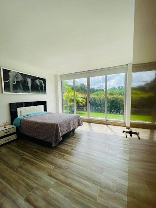 Casa de 5 alcobas en venta en Tribunas Corcega, Pereira, 427 m² · foto 10 de 24