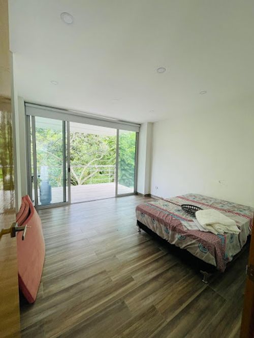 Casa de 5 alcobas en venta en Tribunas Corcega, Pereira, 427 m² · foto 12 de 24