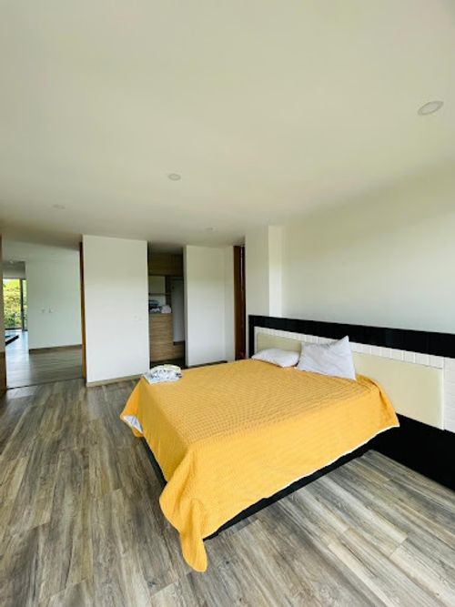 Casa de 5 alcobas en venta en Tribunas Corcega, Pereira, 427 m² · foto 14 de 24