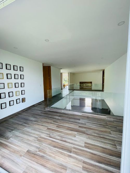 Casa de 5 alcobas en venta en Tribunas Corcega, Pereira, 427 m² · foto 19 de 24