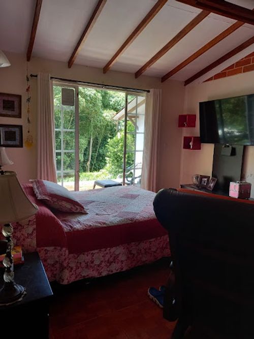 Casa de 4 alcobas en venta en Sector Plaza De Bolivar, Pereira, 300 m² · foto 7 de 24