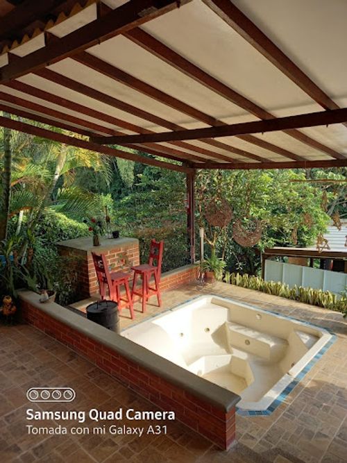 Casa de 4 alcobas en venta en Sector Plaza De Bolivar, Pereira, 300 m² · foto 21 de 24