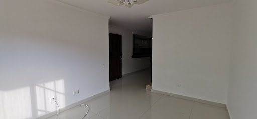 Casa en venta en Bosques De Santa Elena, Pereira · foto 3 de 24