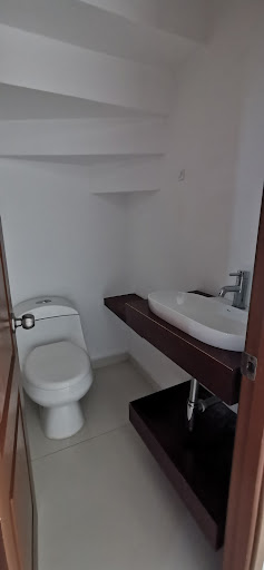 Casa en venta en Bosques De Santa Elena, Pereira · foto 9 de 24