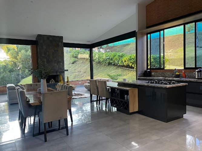 Casa de 3 alcobas en venta en Cerritos, Pereira, 428 m² · foto 4 de 20
