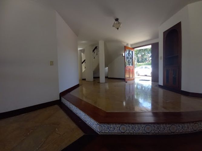 Casa de 4 alcobas en venta en Cerritos, Pereira, 570 m² · foto 7 de 24