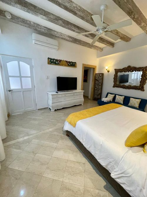 Casa de 4 alcobas en venta en El Centro, Cartagena, 436 m² · foto 6 de 24