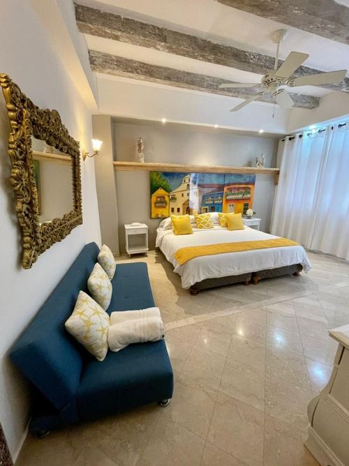 Casa de 4 alcobas en venta en El Centro, Cartagena, 436 m² · foto 23 de 24