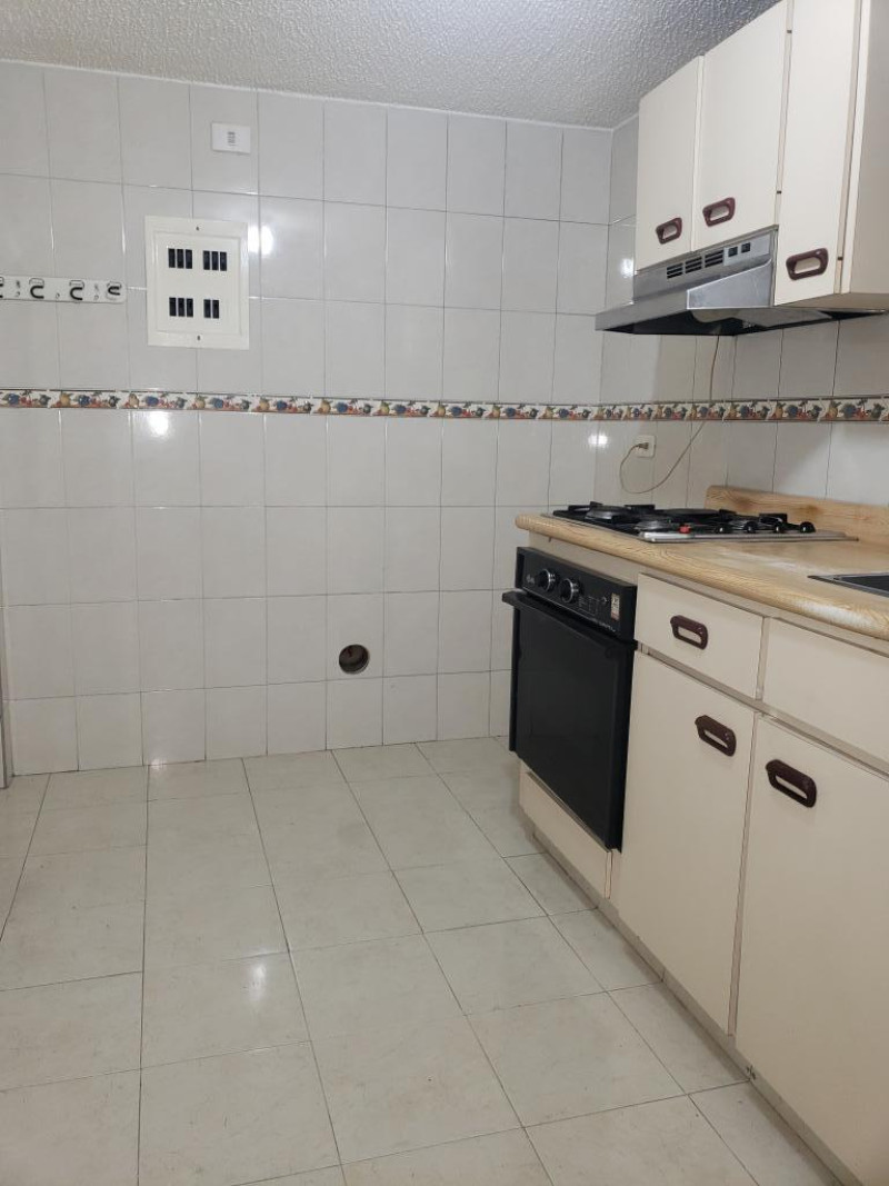 Apartamento en venta en Normandia, Bogotá · foto 5 de 24