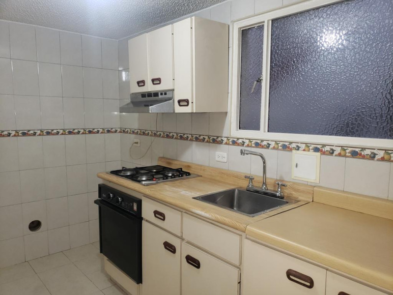 Apartamento en venta en Normandia, Bogotá · foto 7 de 24