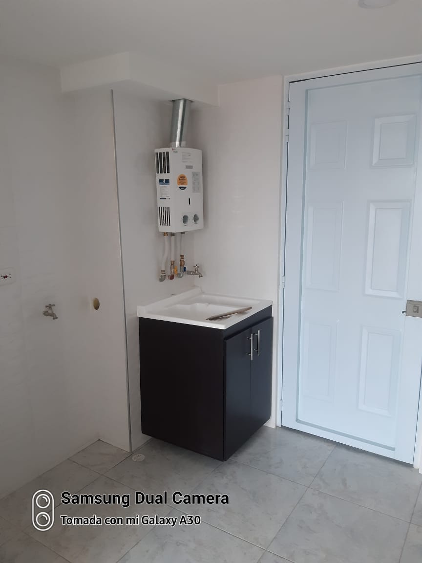 Apartamento en venta en Suba Salitre, Bogotá · foto 4 de 19