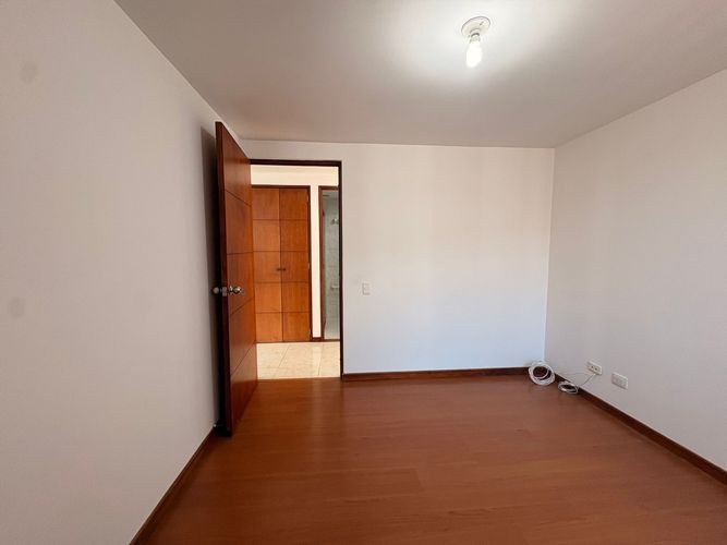 Apartamento de 3 alcobas en arriendo en El Poblado, Medellín, 142 m² · foto 12 de 18