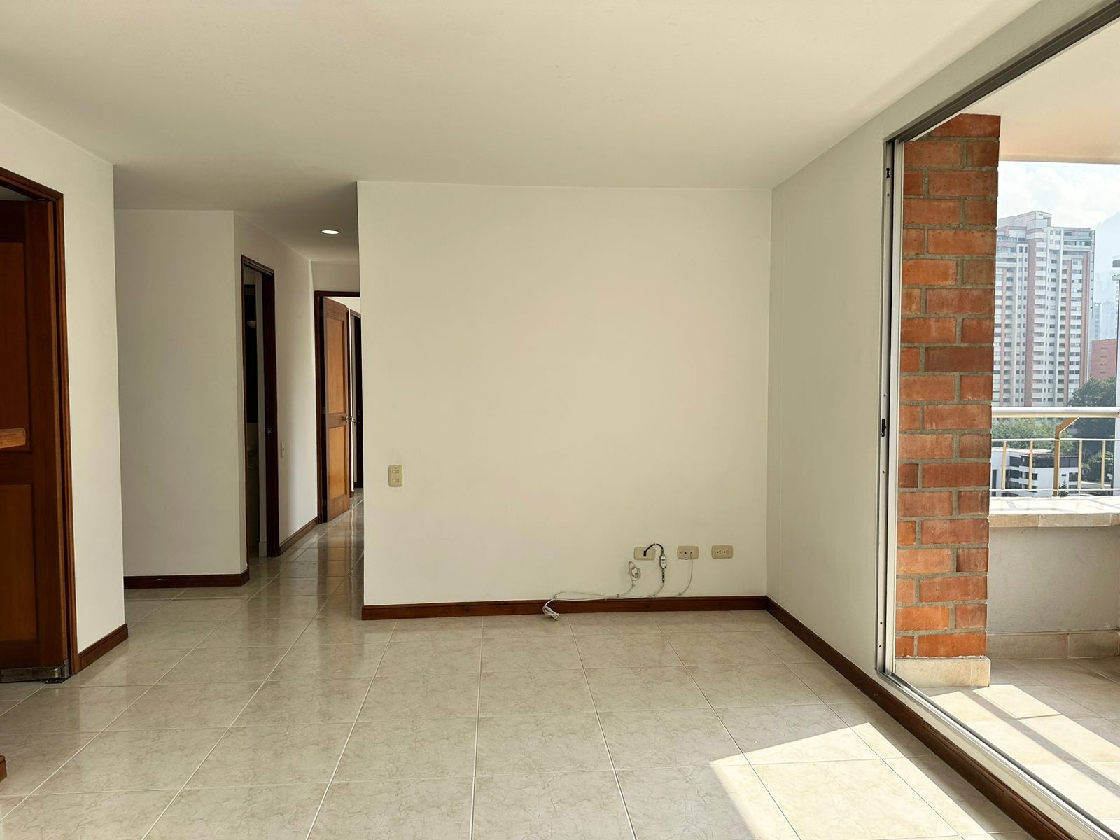 Apartamento en arriendo en El Poblado, Medellín · foto 5 de 15