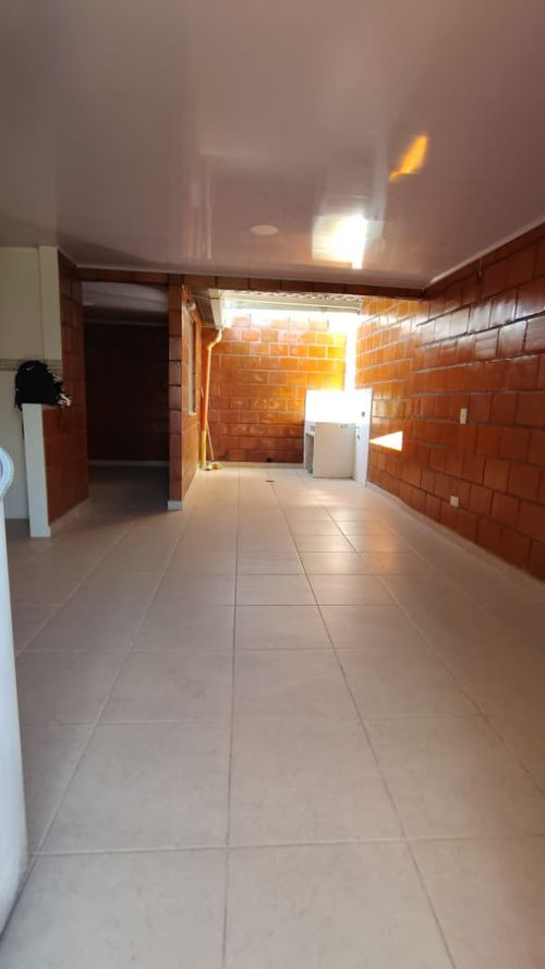 Casa de 2 alcobas en venta en San Isidro, Jamundí, 70 m² · foto 6 de 16