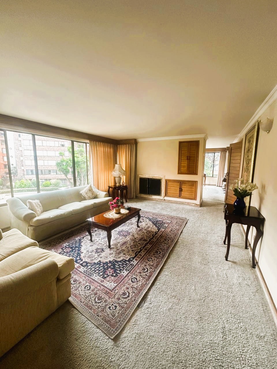Apartamento en venta en La Carolina, Bogotá · foto 2 de 20