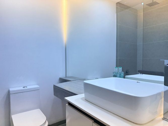 Apartamento de 3 alcobas en arriendo en El Poblado, Medellín, 198 m² · foto 16 de 19