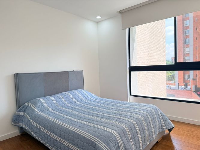 Apartamento de 3 alcobas en arriendo en El Poblado, Medellín, 198 m² · foto 13 de 19