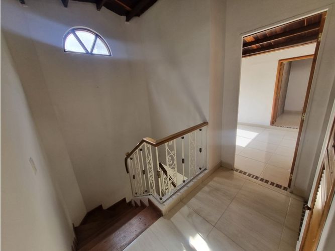Casa de 4 alcobas en venta en Calasanz, Medellín, 150 m² · foto 5 de 22