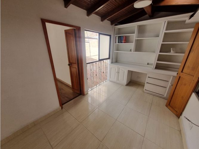 Casa de 4 alcobas en venta en Calasanz, Medellín, 150 m² · foto 16 de 22
