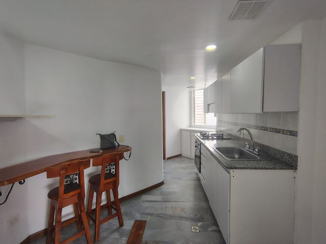 Apartamento de 3 alcobas en arriendo en El Poblado, Medellín, 112 m² · foto 6 de 19