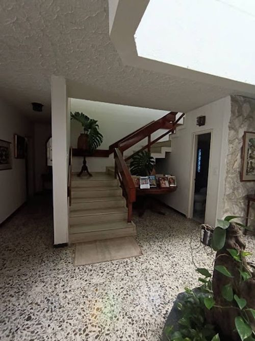 Casa de 5 alcobas en venta en Ciudad Jardin, Cali, 496 m² · foto 5 de 24