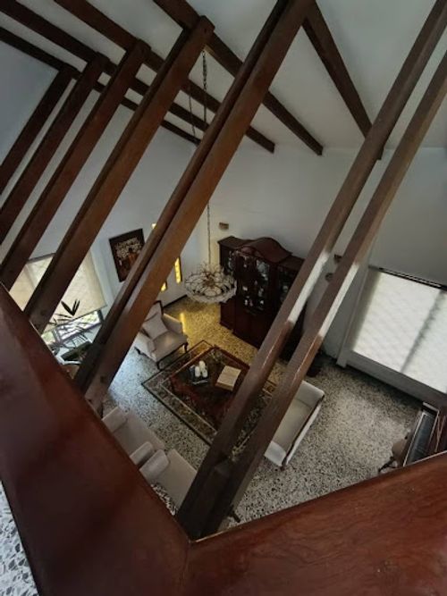 Casa de 5 alcobas en venta en Ciudad Jardin, Cali, 496 m² · foto 14 de 24