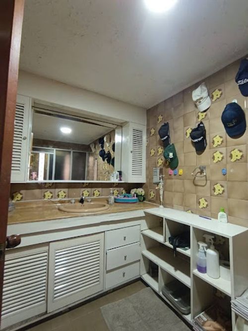 Casa de 5 alcobas en venta en Ciudad Jardin, Cali, 496 m² · foto 19 de 24