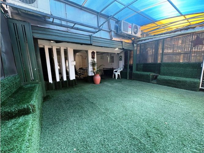 Edificio en venta en Primitivo Crespo, Cali, 480 m² · foto 2 de 24
