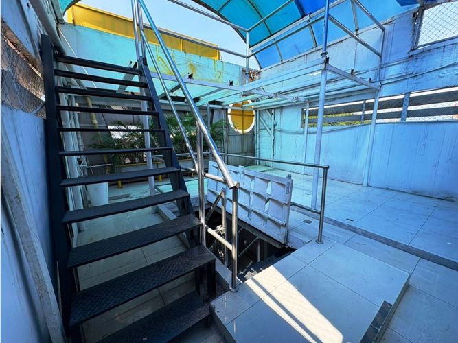 Edificio en venta en Primitivo Crespo, Cali, 480 m² · foto 6 de 24