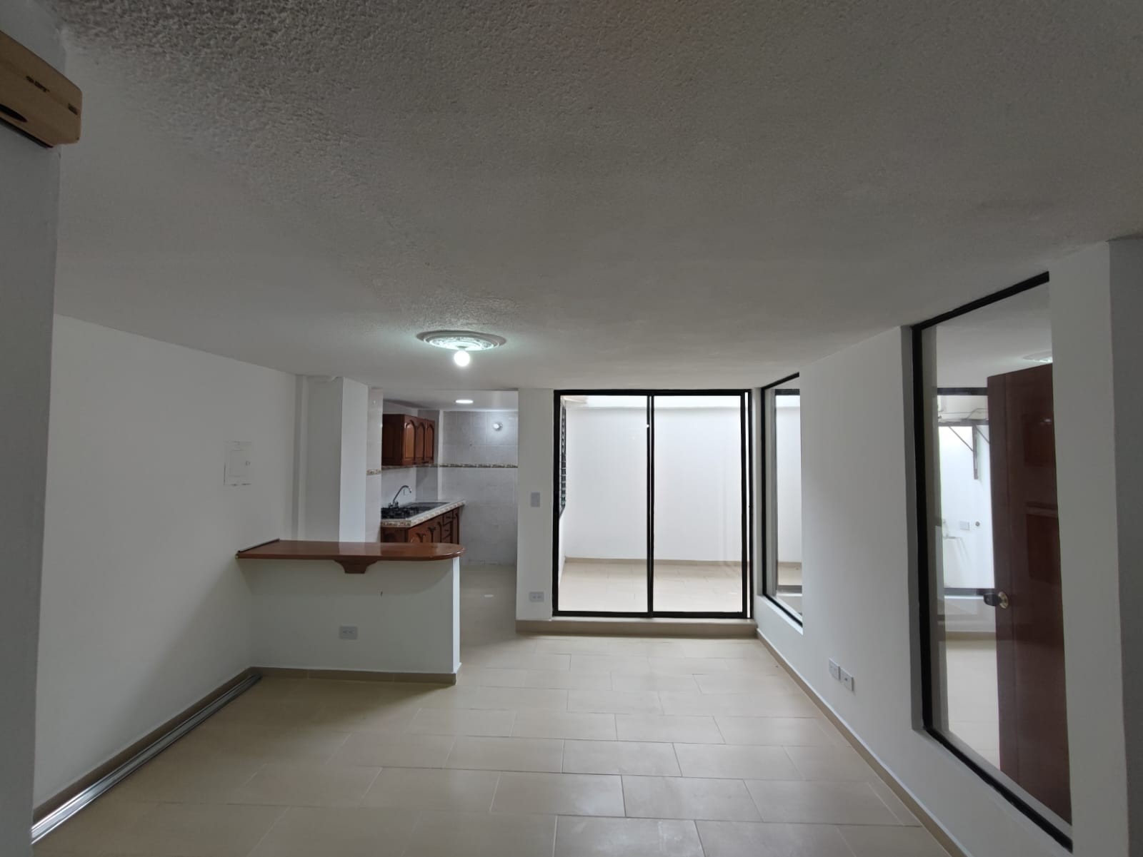 Apartamento en venta en Chipre, Manizales · foto 5 de 19