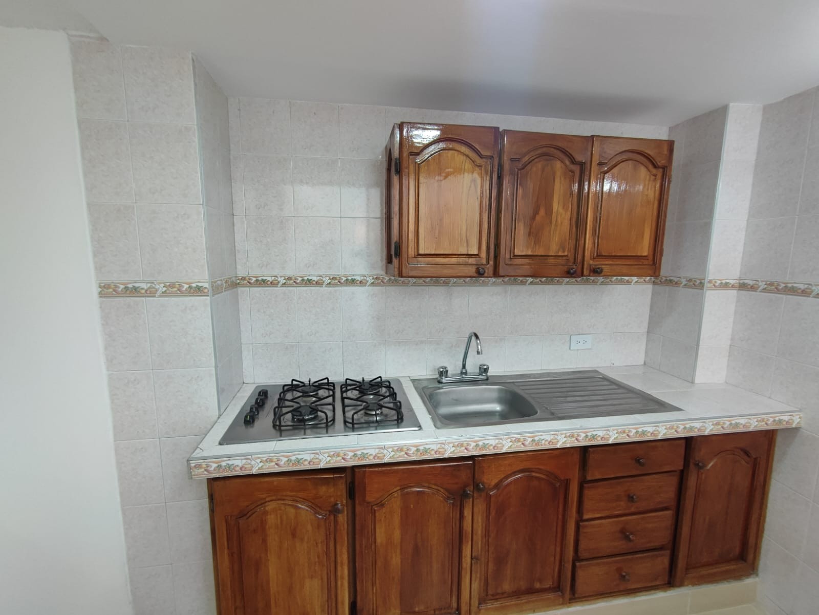 Apartamento en venta en Chipre, Manizales · foto 7 de 19