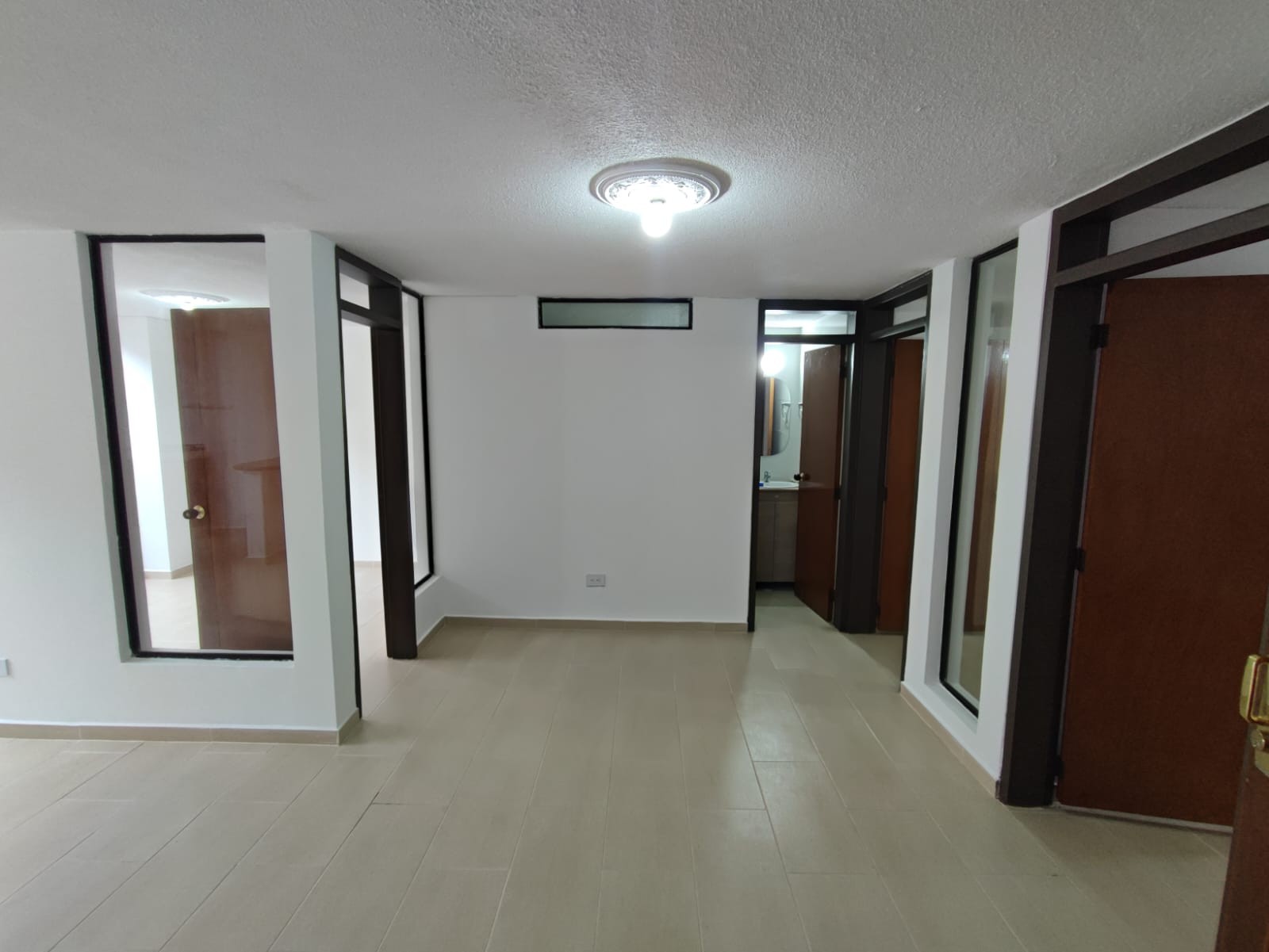 Apartamento en venta en Chipre, Manizales · foto 10 de 19