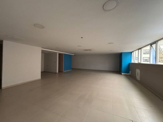 Local en arriendo en Mejoras Publicas, Bucaramanga, 238 m² · foto 8 de 13