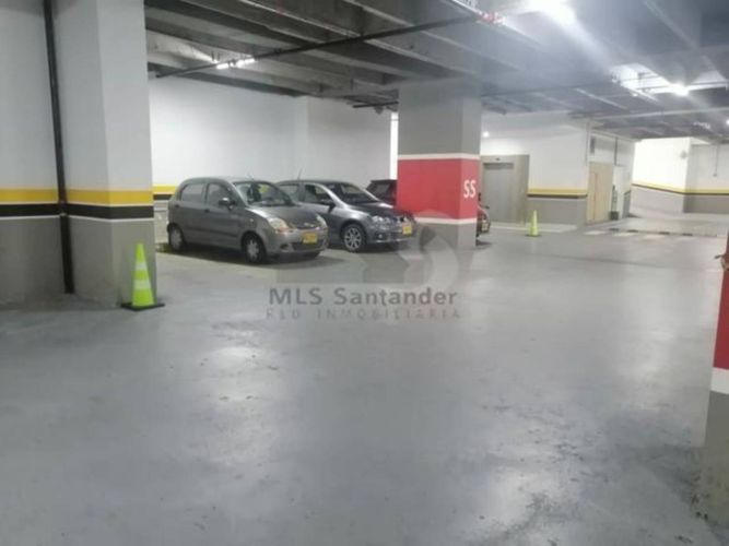Local en arriendo en Mejoras Publicas, Bucaramanga, 238 m² · foto 10 de 13
