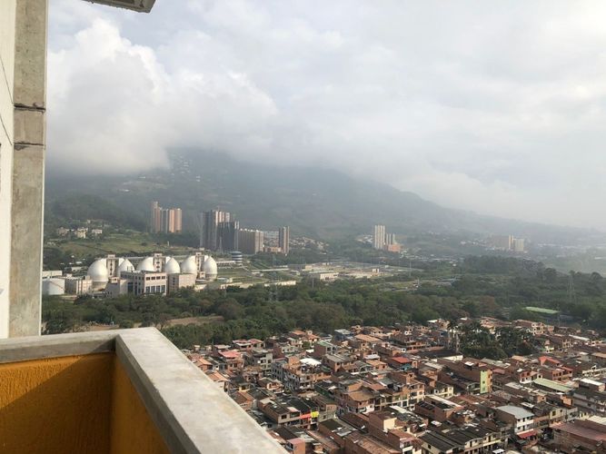 Apartamento de 3 alcobas en venta en Machado, Copacabana, 61 m² · foto 13 de 14