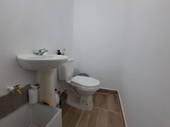Local en arriendo en Pinares, Pereira, 35 m² · foto 7 de 16