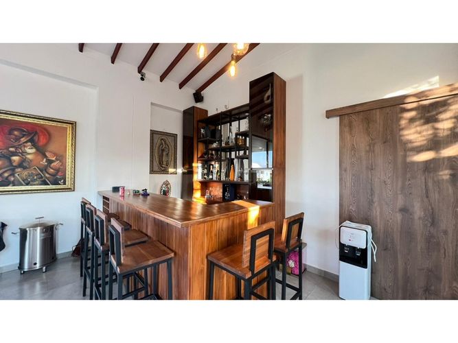 Casa de 5 alcobas en venta en El Carmen de Viboral, 918 m² · foto 12 de 24