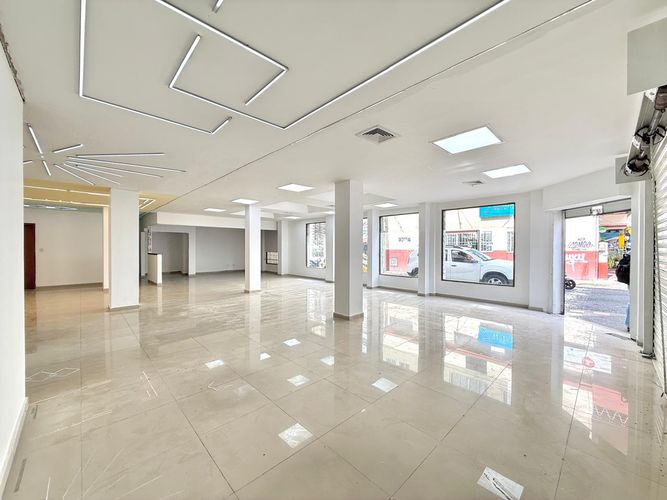 Local en arriendo en Sector Lago Uribe, Pereira, 187 m² · foto 3 de 8