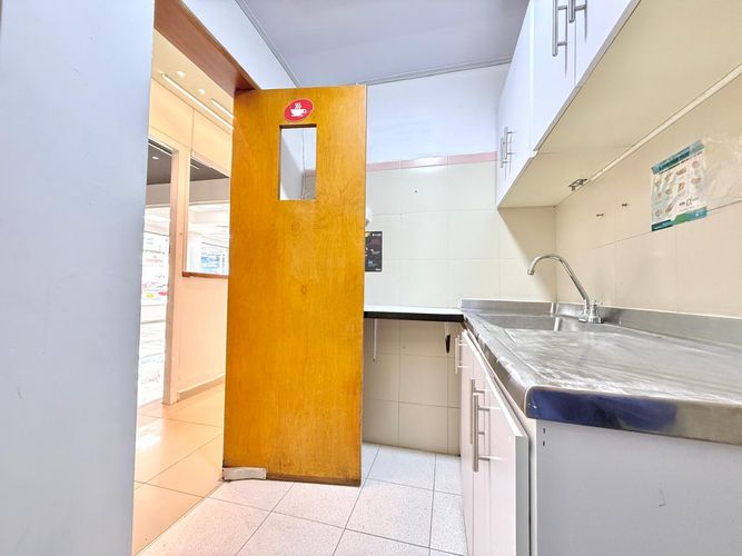 Local en arriendo en Sector Lago Uribe, Pereira, 187 m² · foto 7 de 8