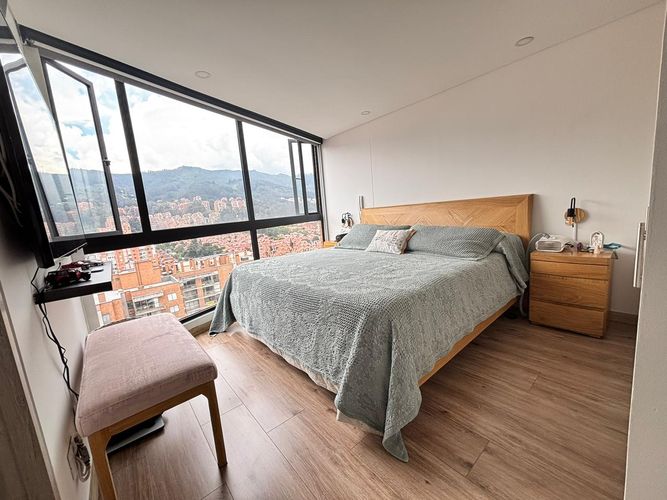 Apartamento de 2 alcobas en venta en Cedritos, Bogotá, 81 m² · foto 17 de 24