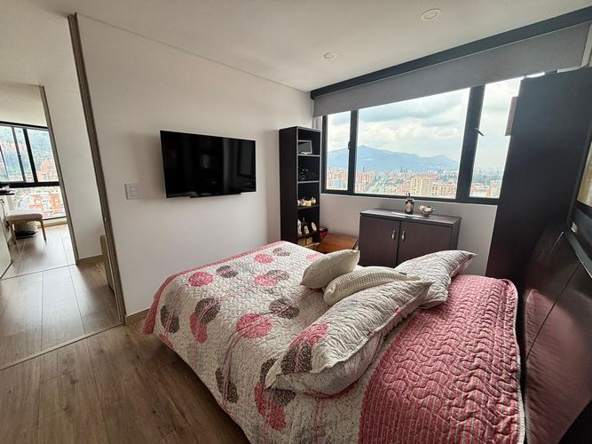 Apartamento de 2 alcobas en venta en Cedritos, Bogotá, 81 m² · foto 22 de 24