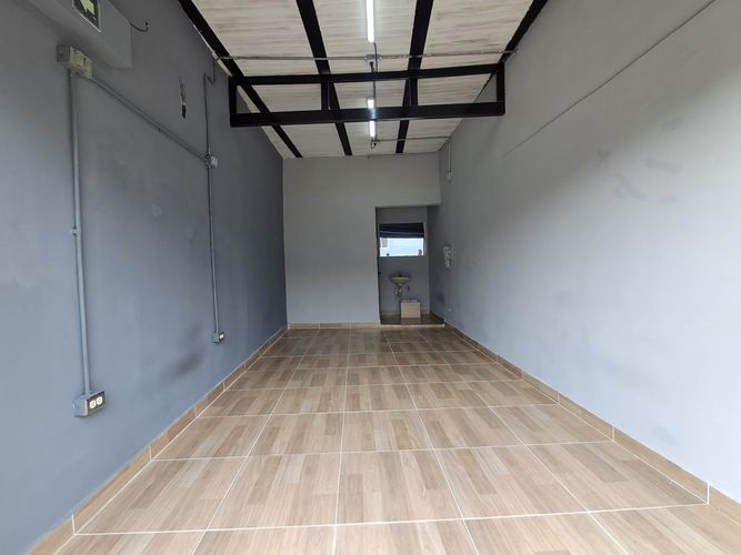 Local en arriendo en Pinares, Pereira, 25 m² · foto 4 de 8