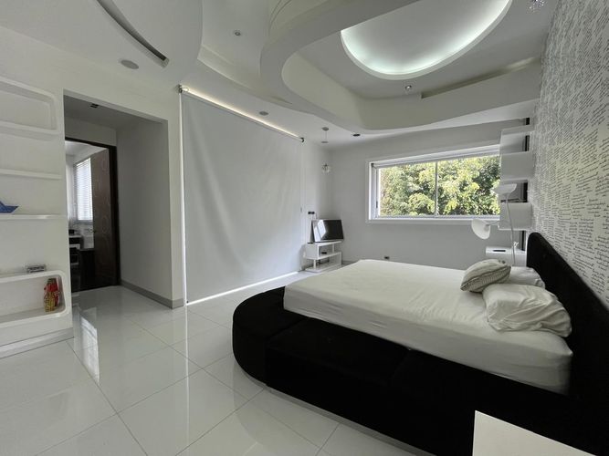 Casa de 5 alcobas en venta en El Poblado, Medellín, 960 m² · foto 11 de 20