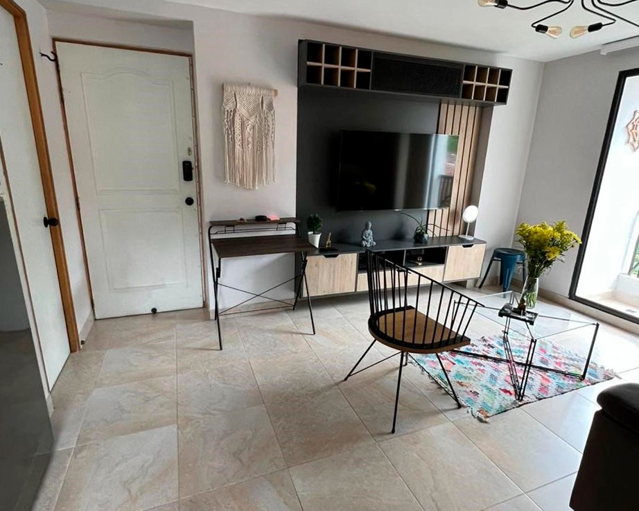 Apartamento en venta en El Poblado, Medellín · foto 3 de 11