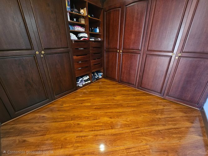 Apartamento de 4 alcobas en venta en San Patricio, Bogotá, 233 m² · foto 10 de 17