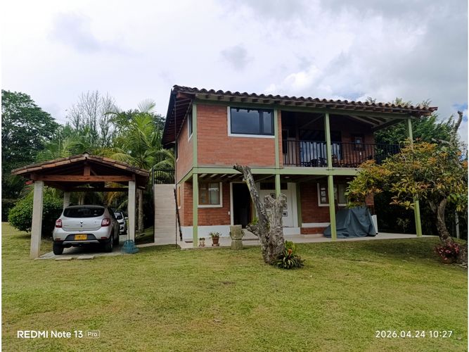 Finca en venta en San Nicolas, Rionegro, 240 m² · foto 6 de 24