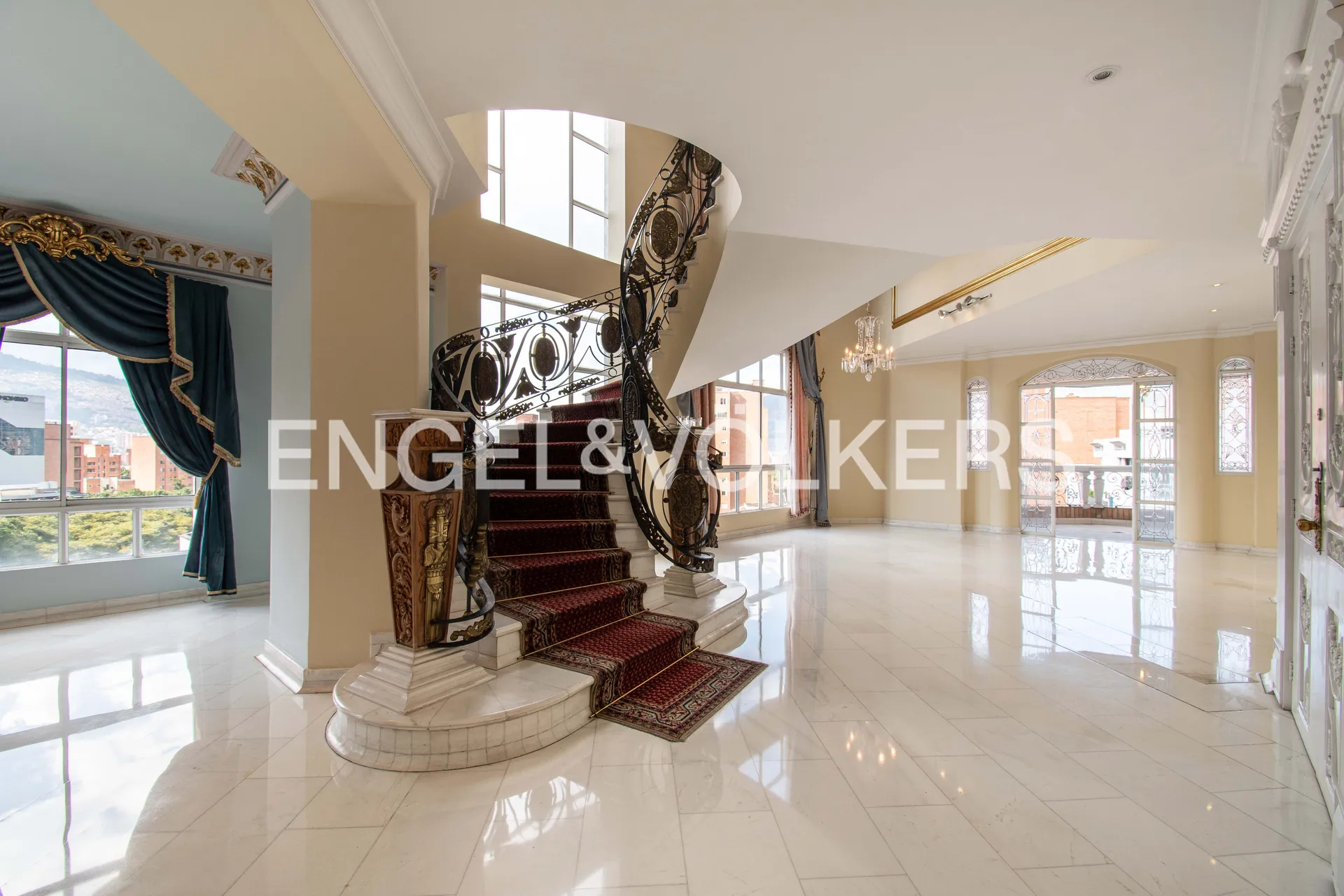 Apartamento en venta en Laureles, Medellín 2