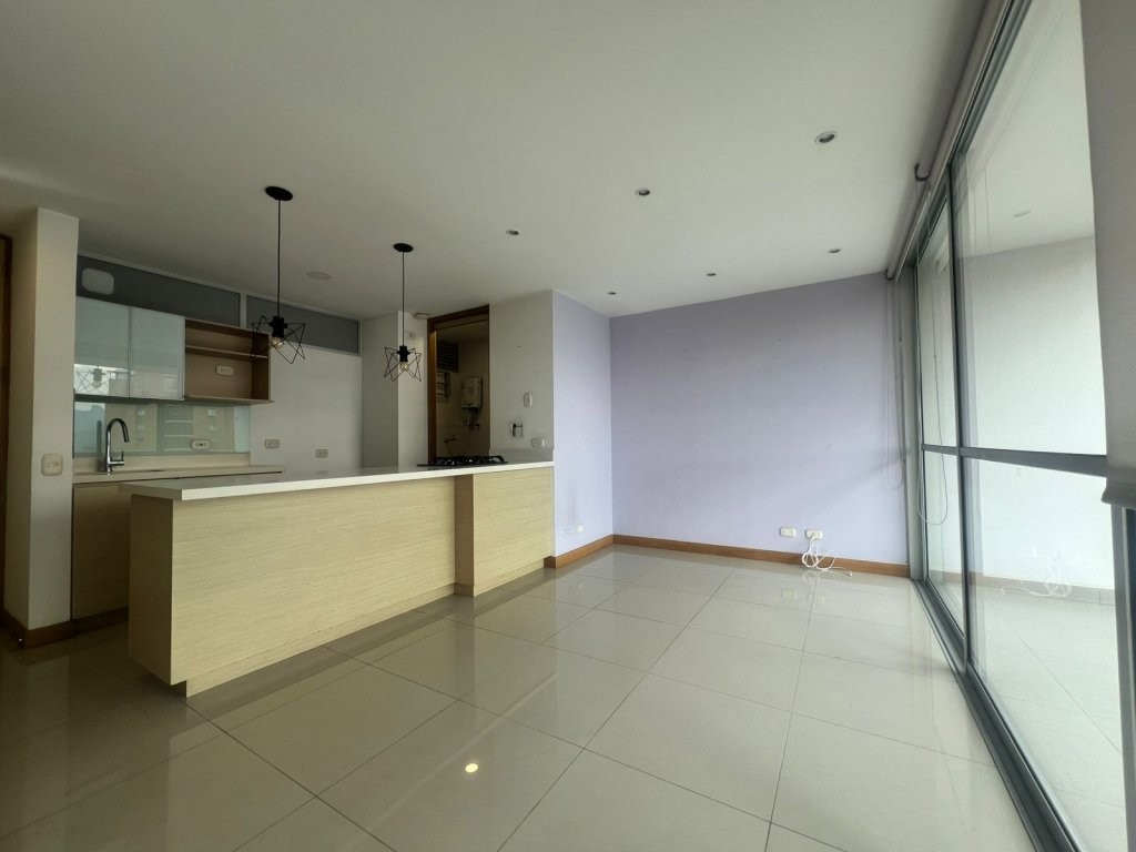 Apartamento en venta en Loma Del Chocho, Envigado · foto 4 de 16