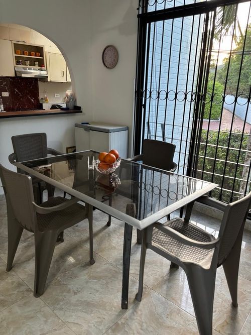 Casa de 3 alcobas en venta en Girardot, Girardot, 103 m² · foto 3 de 9